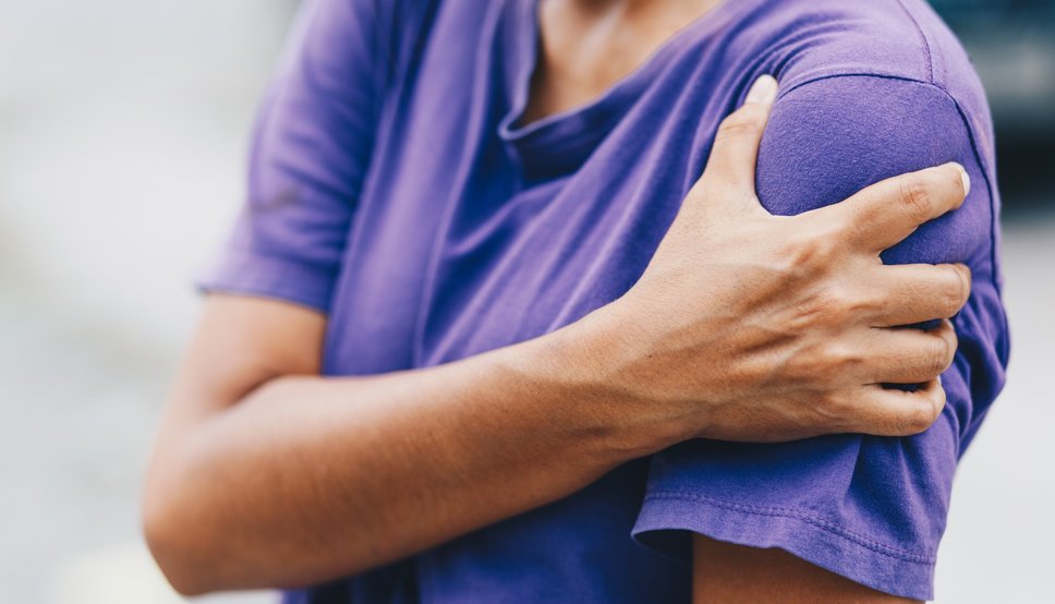 Read more about the article Rotator Cuff Tears, Emotional and Spiritual Causes